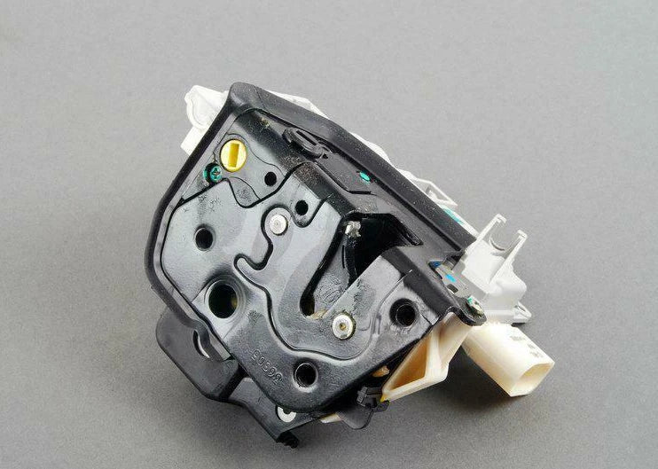 NEW AUDI A3 8P REAR LEFT DOOR LOCK WITH DOOR CONTACT SWITCH 4F0839015B ORIGINAL