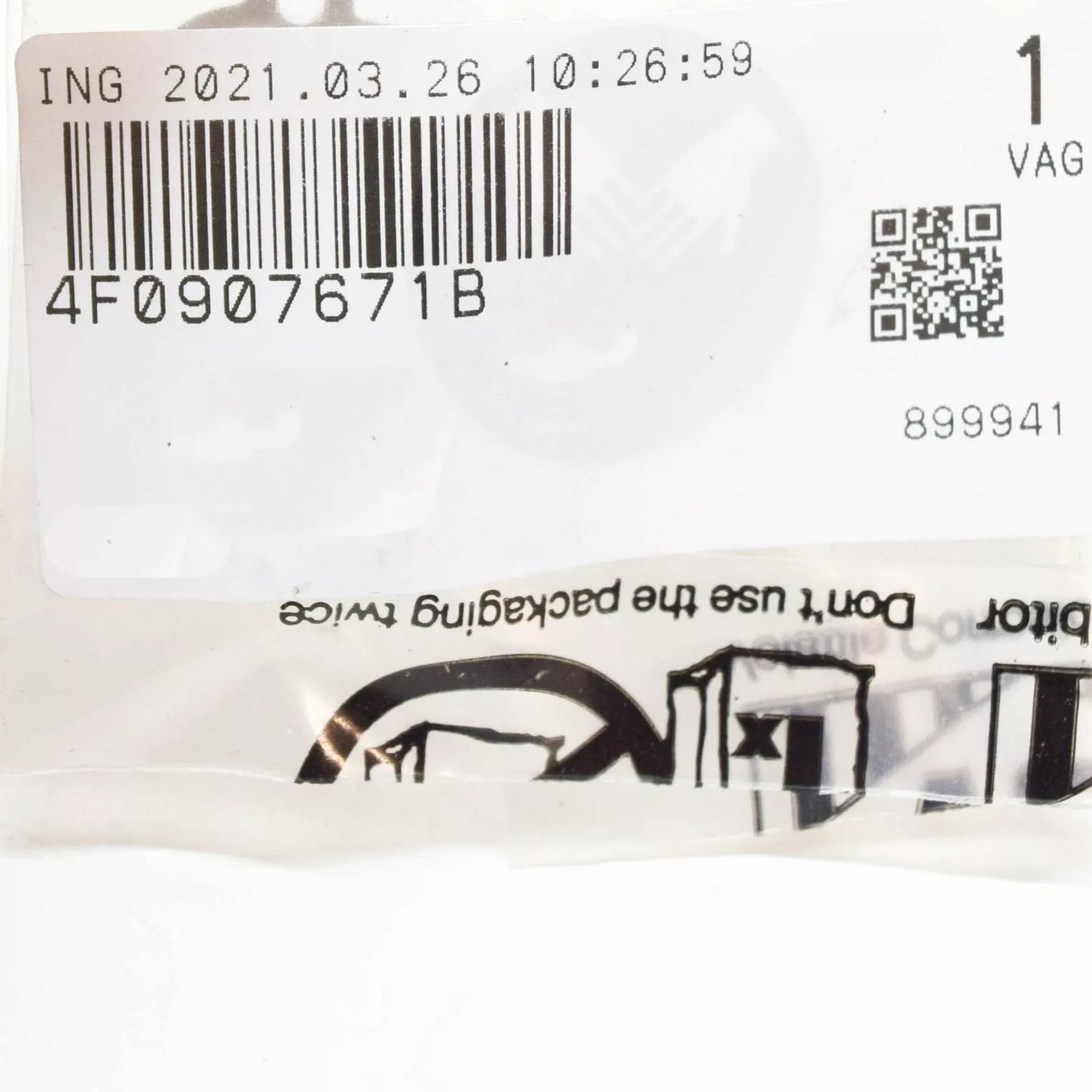 NEW AUDI A1 8X WINDSHIELD RAIN SENSOR RETAINER SPRING 4F0907671B ORIGINAL