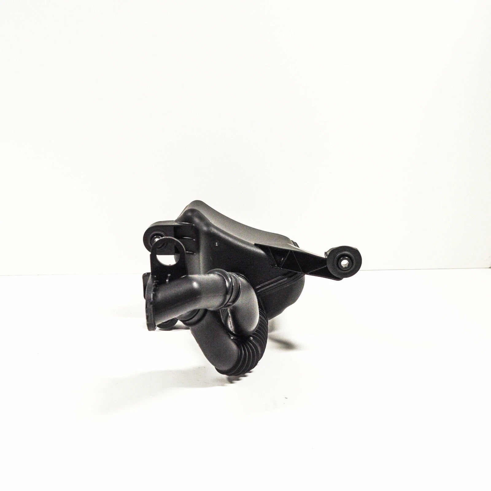 NEW VOLKSWAGEN JETTA A6 AIR INTAKE RESONATOR 1K0129951 2.0 TDI