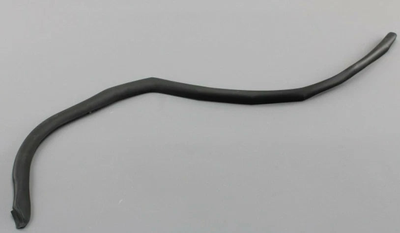 NEW VOLKSWAGEN TOUAREG 7P REAR LEFT DOOR SEALING RUBBER 7P0839761K ORIGINAL