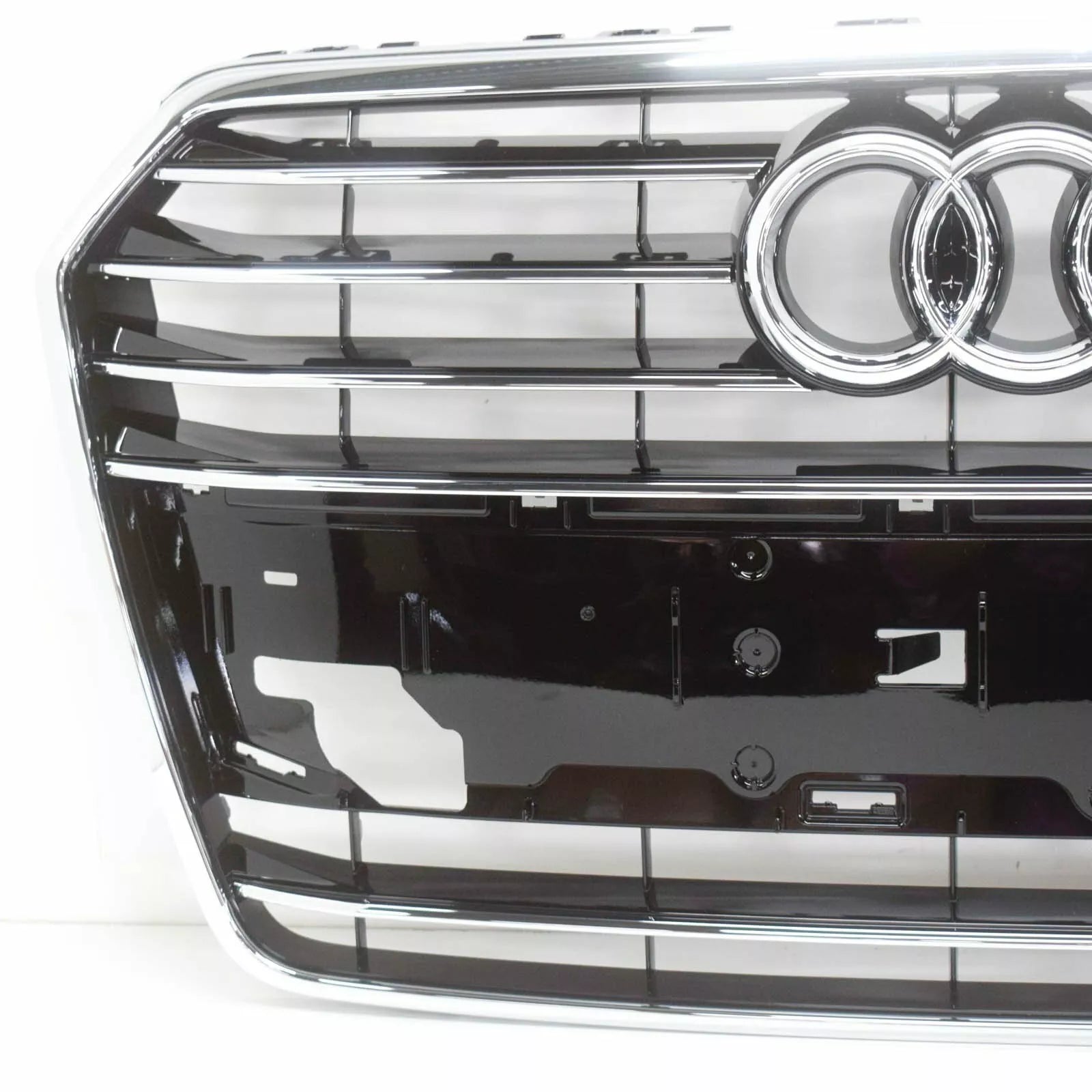 NEW AUDI A7 4G FRONT RADIATOR GRILLE 4G8853651GT94