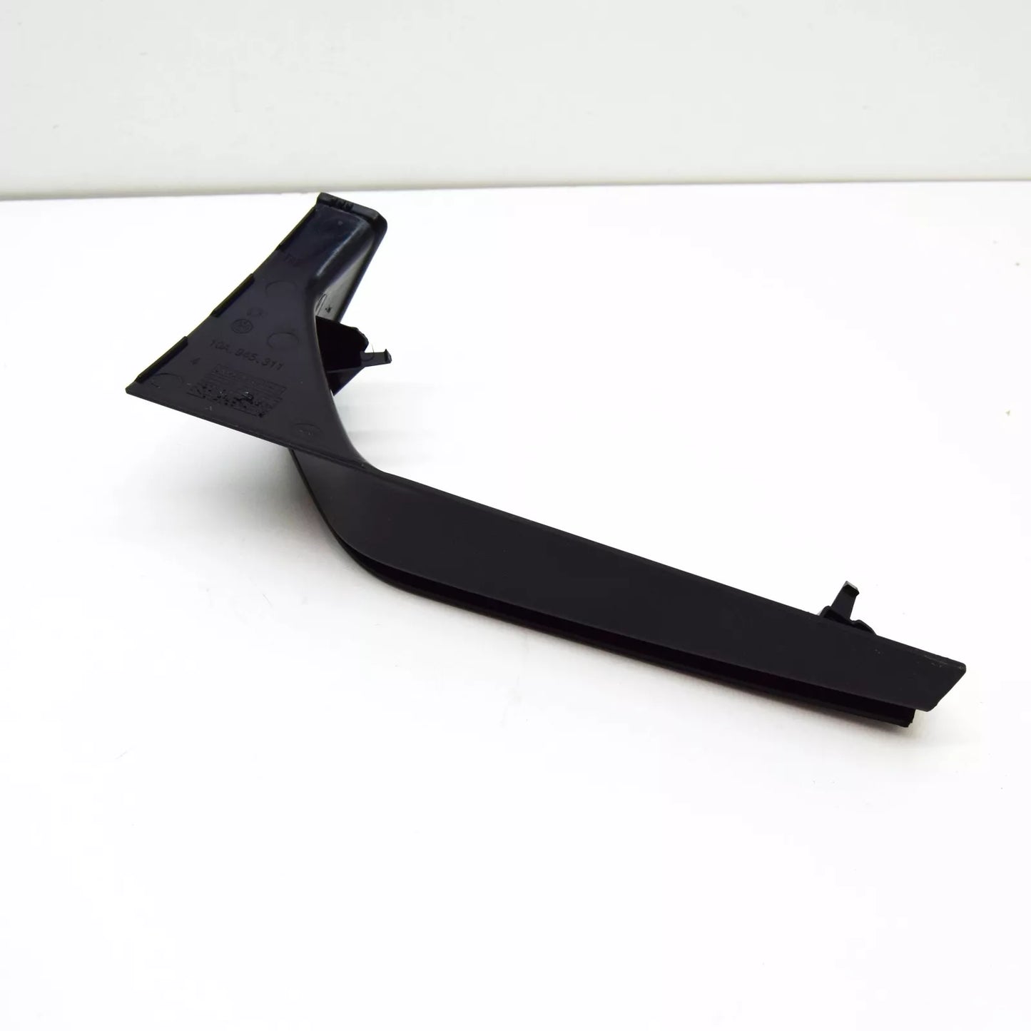 NEW VW ID.3 E11 REAR LEFT OUTER TAIL LIGHT TRIM 10A945311 ORIGINAL