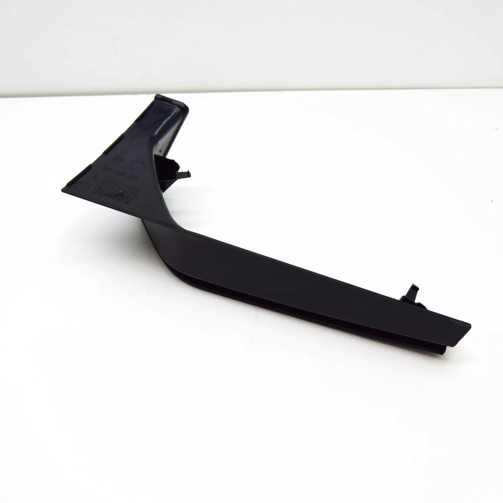 NEW VW ID.3 E11 REAR LEFT OUTER TAIL LIGHT TRIM 10A945311 ORIGINAL