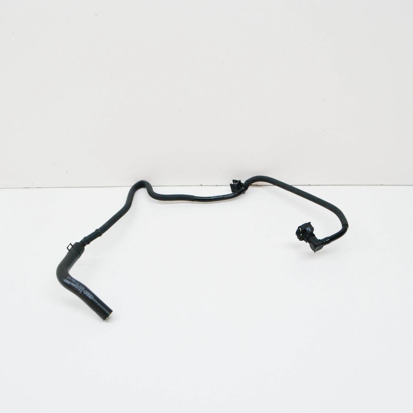 NEW AUDI A5 SPORTBACK 8T ENGINE EXPANSION TANK VENT HOSE 8K0121086AA