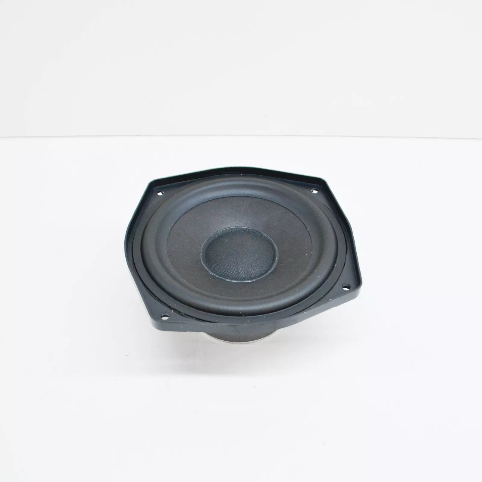 NEW BMW Z4 ROADSTER E85 FRONT RIGHT DOOR LOUDSPEAKER 65139143269 9143269