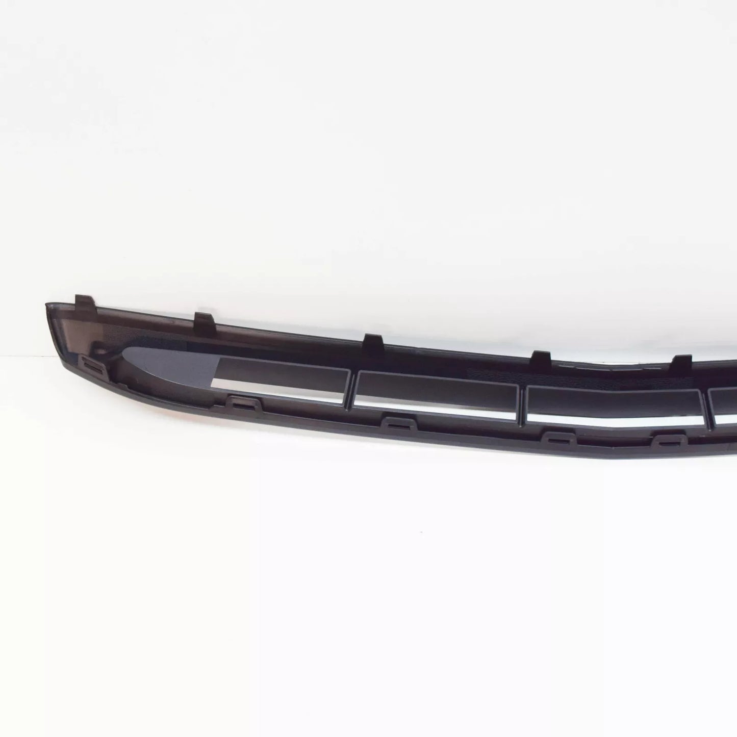 NEW MERCEDES-BENZ E W213 FRONT BUMPER LOWER TRIM GRILLE A2138850100