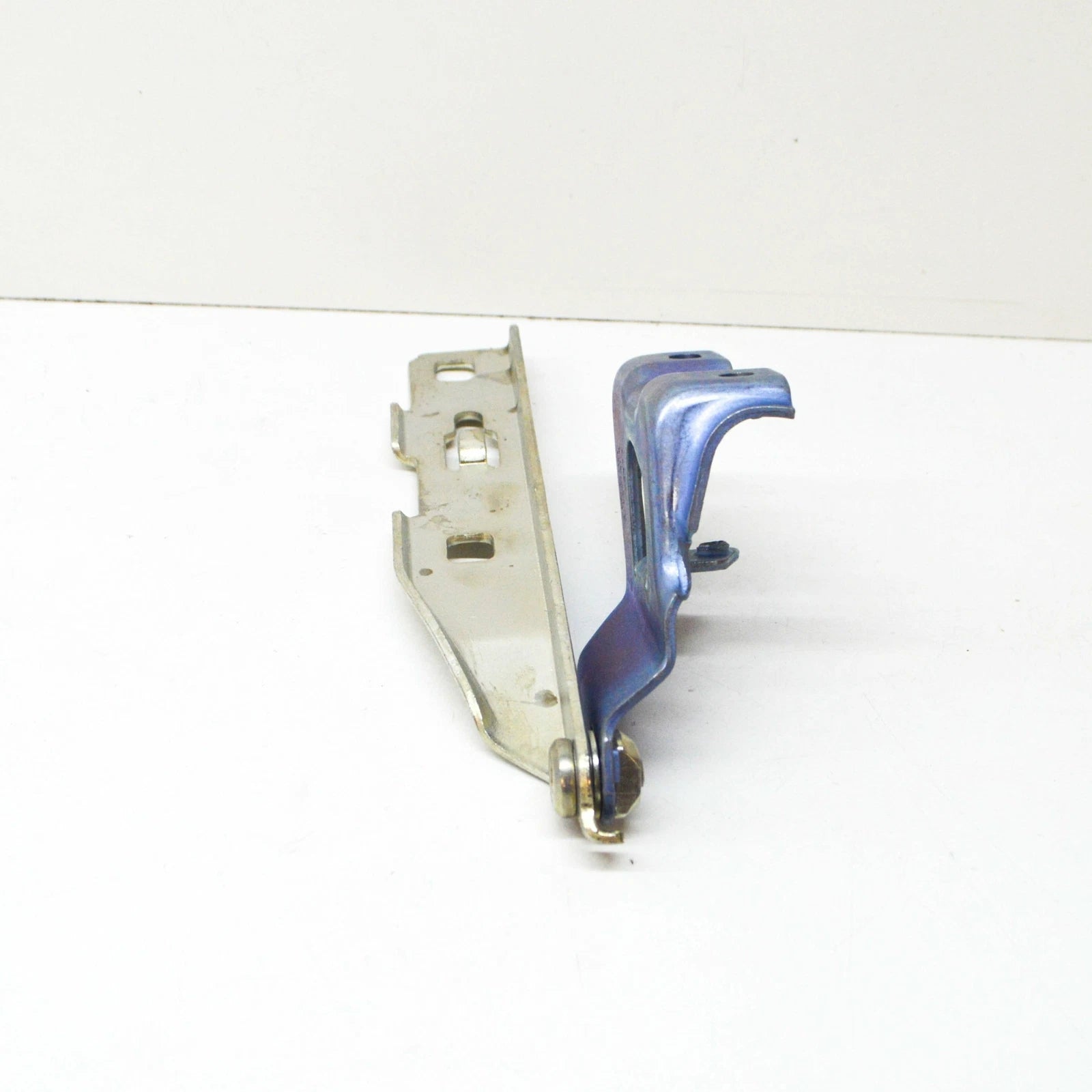 NEW AUDI A5 8T3 FRONT LEFT BONNET HOOD HINGE 8T0823301E