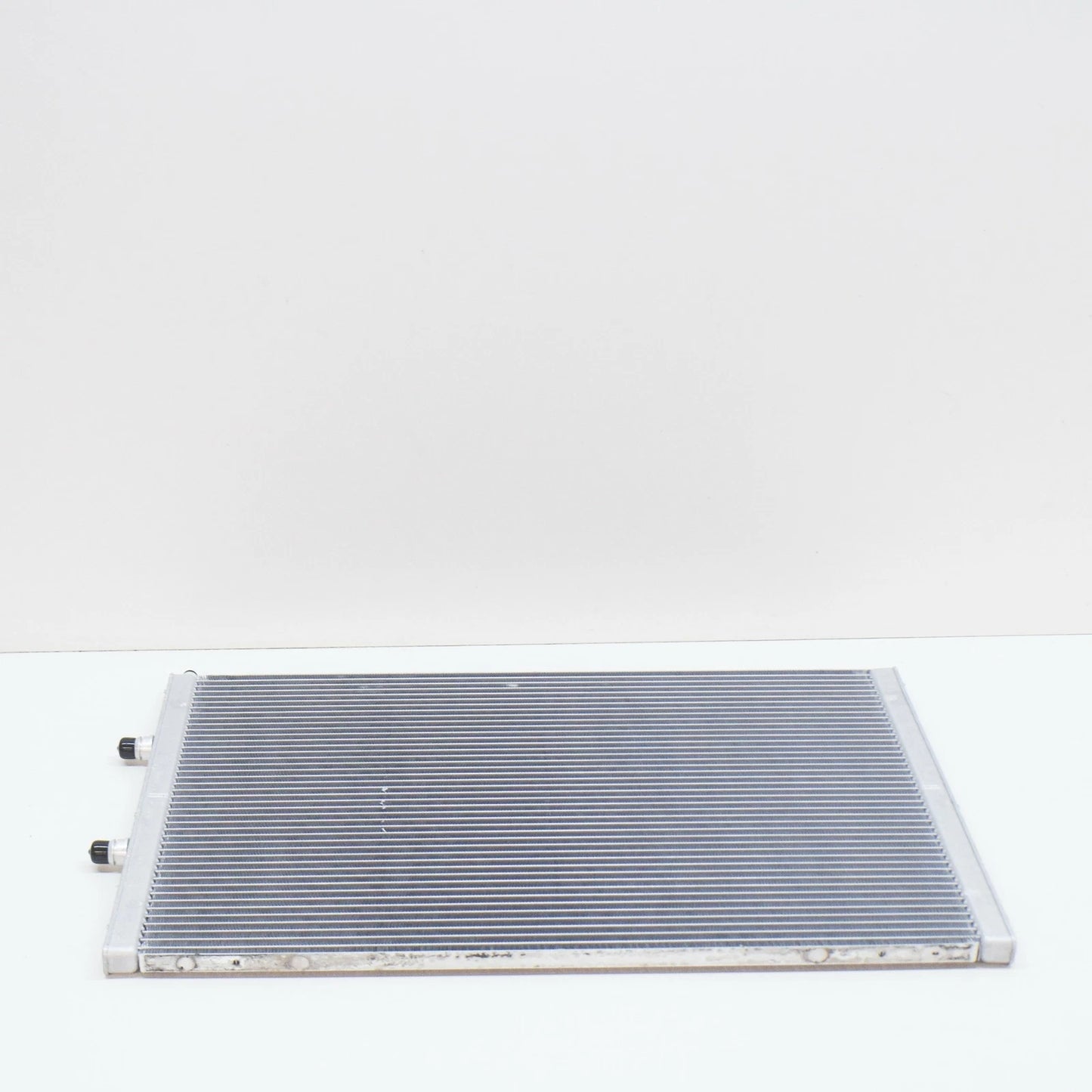 NEW MERCEDES-BENZ E W212 AMG WATER COOLER RADIATOR A1975000103