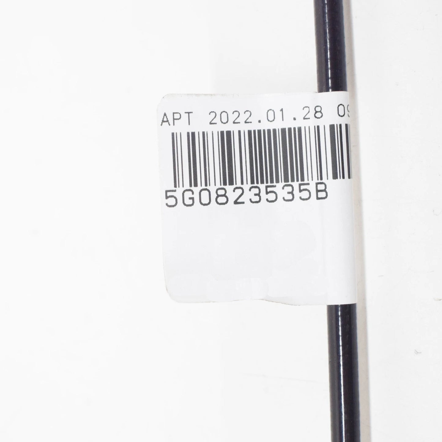 NEW VOLKSWAGEN GOLF MK7 ENGINE HOOD LID REAR LOCK CABLE 5G0823535B