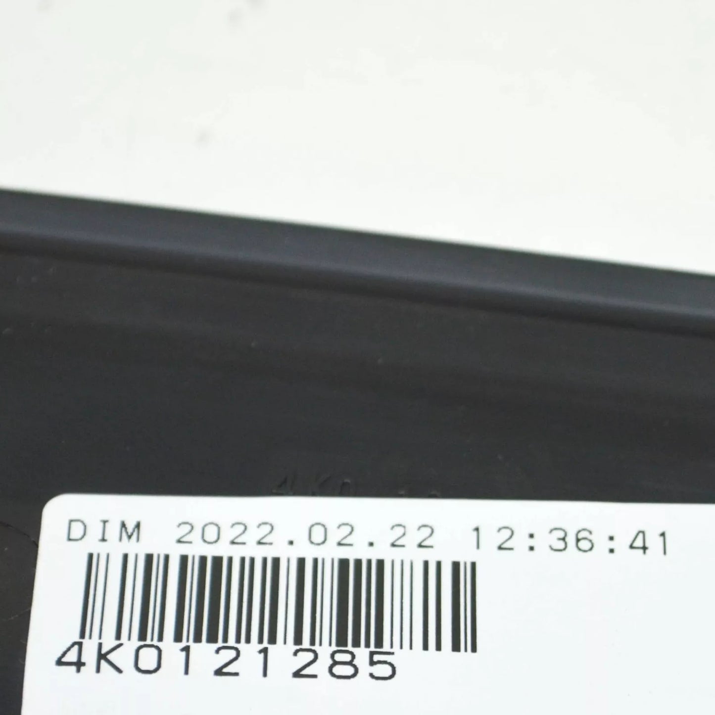 NEW AUDI A7 SPORTBACK 4K8 RADIATOR FAN UPPER AIR GUIDE 4K0121285 ORIGINAL