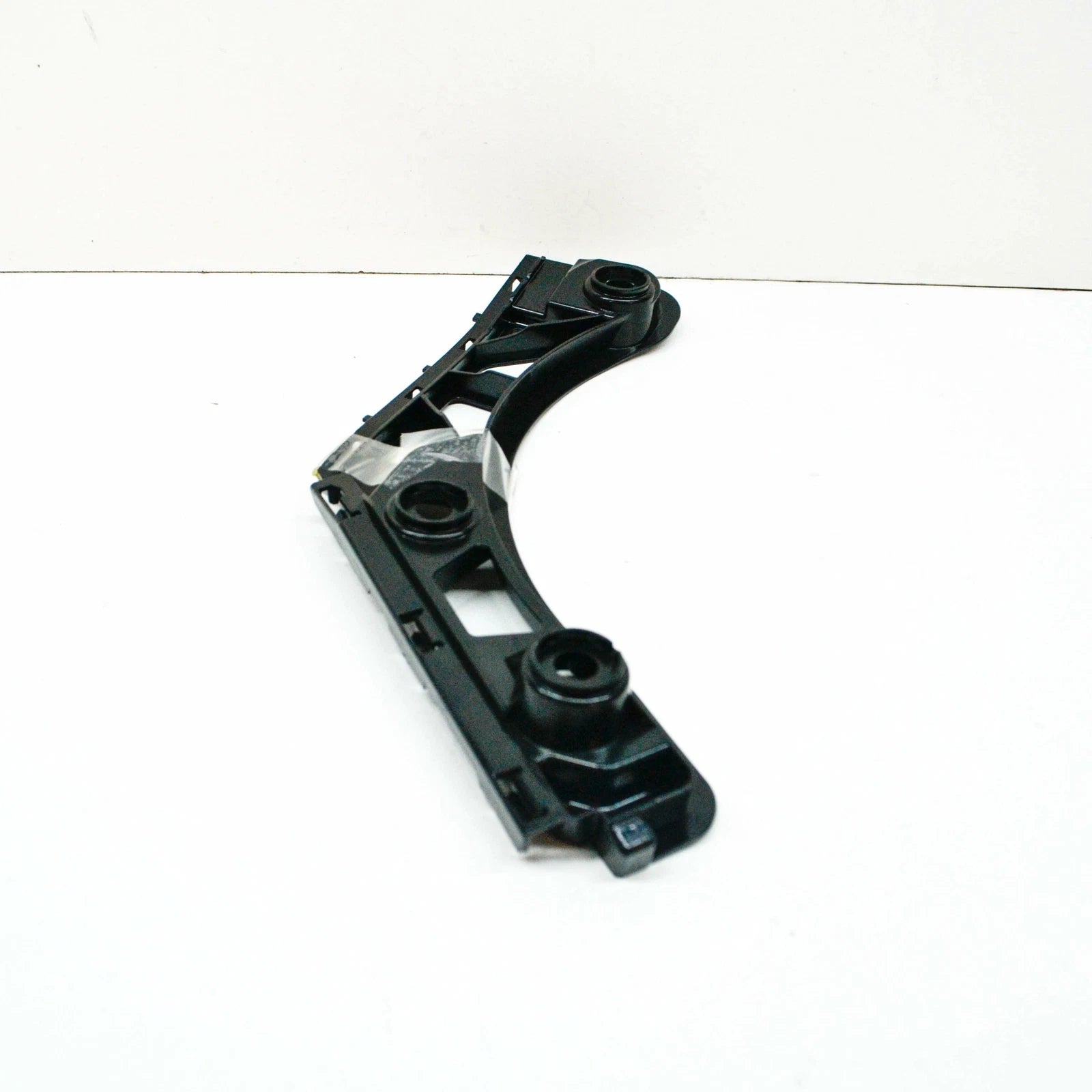 NEW VOLKSWAGEN TIGUAN AD MK2 REAR LEFT BUMPER BRACKET HOLDER 5NA807393