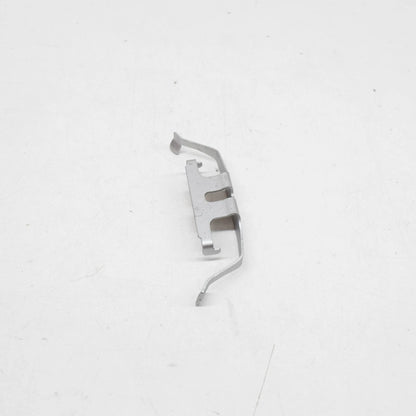NEW BMW 1 F20 FRONT BRAKE PAD CARRIER CLIP 34106790927 ORIGINAL