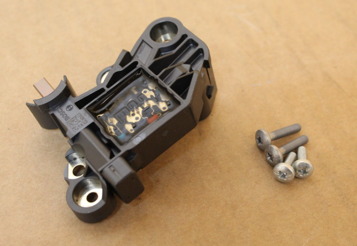 NEW MERCEDES-BENZ SLK R172 ALTERNATOR REGULATOR SWITCH A0041544006 ORIGINAL