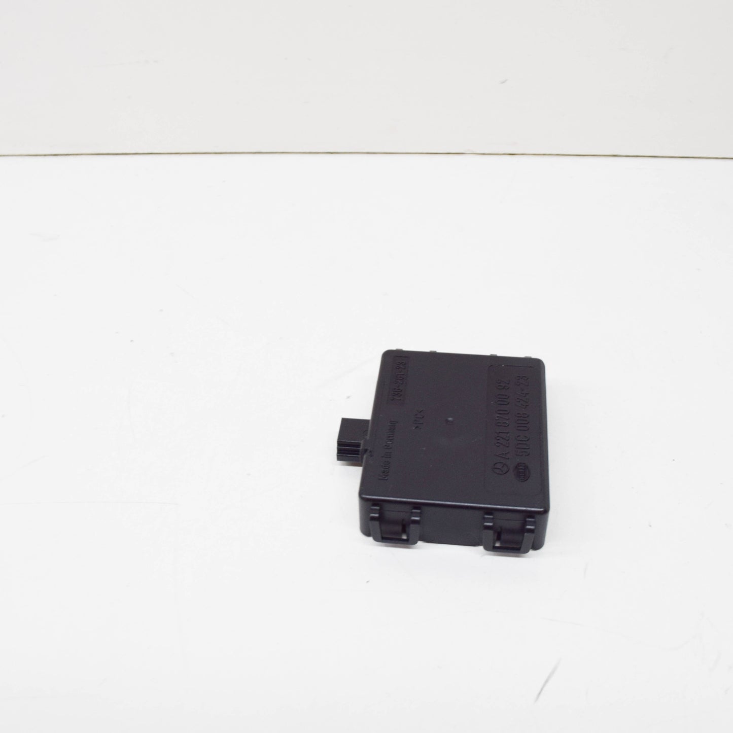 NEW MERCEDES-BENZ S-CLASS W221 RAIN AND LIGHT SENSOR A2218700092 ORIGINAL