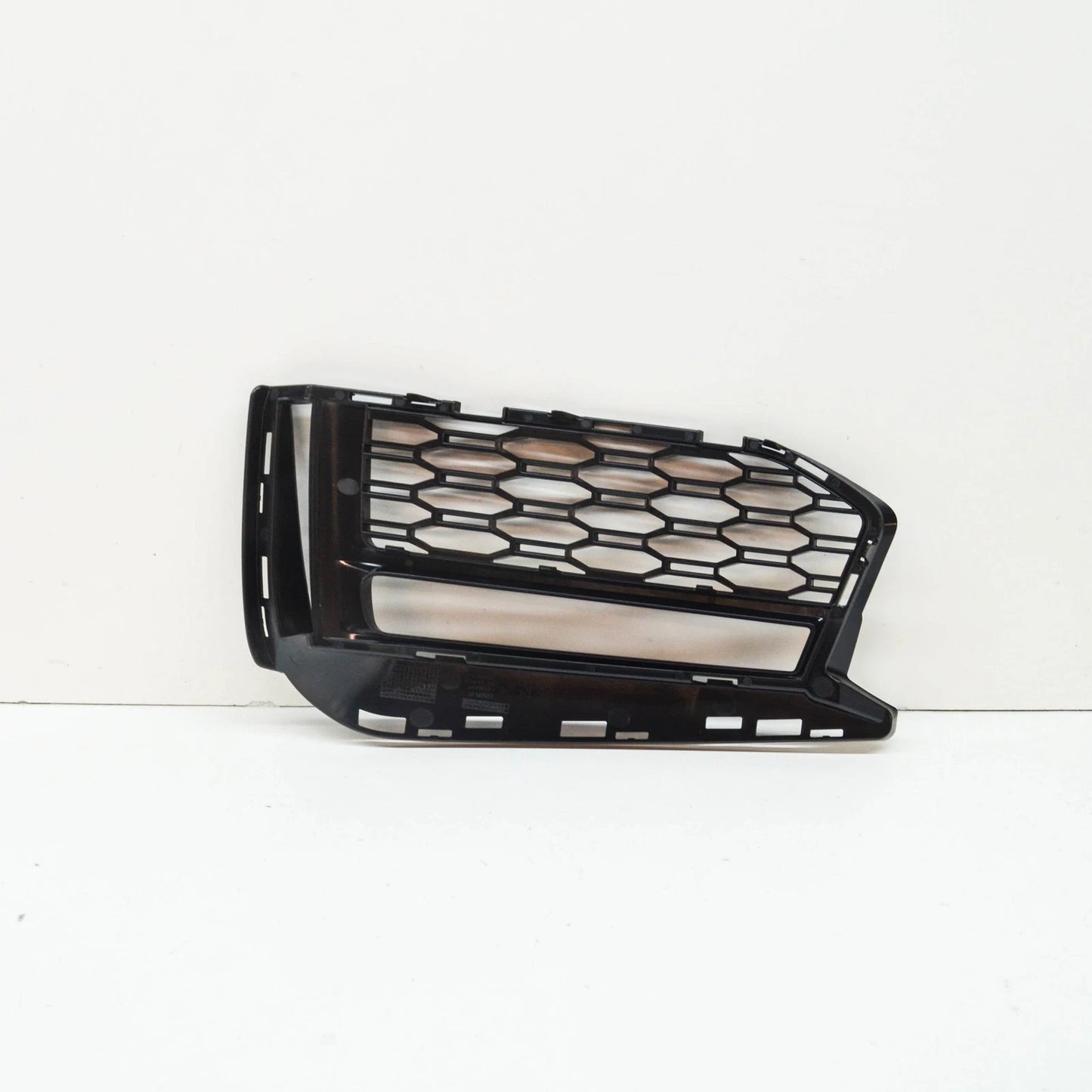 NEW BMW 5 G30 M FRONT BUMPER RIGHT OPEN AIR INTAKE GRILLE 51118064964 ORIGINAL