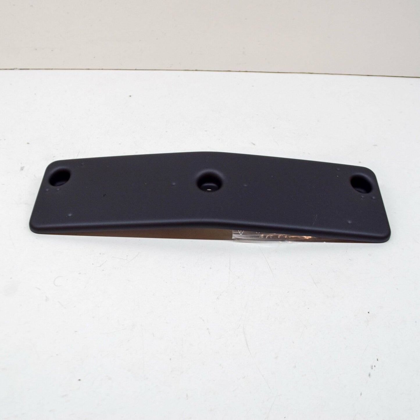 NEW MERCEDES-BENZ B W246 FRONT BUMPER LICENSE PLATE MOLDING A2468801100 ORIGINAL