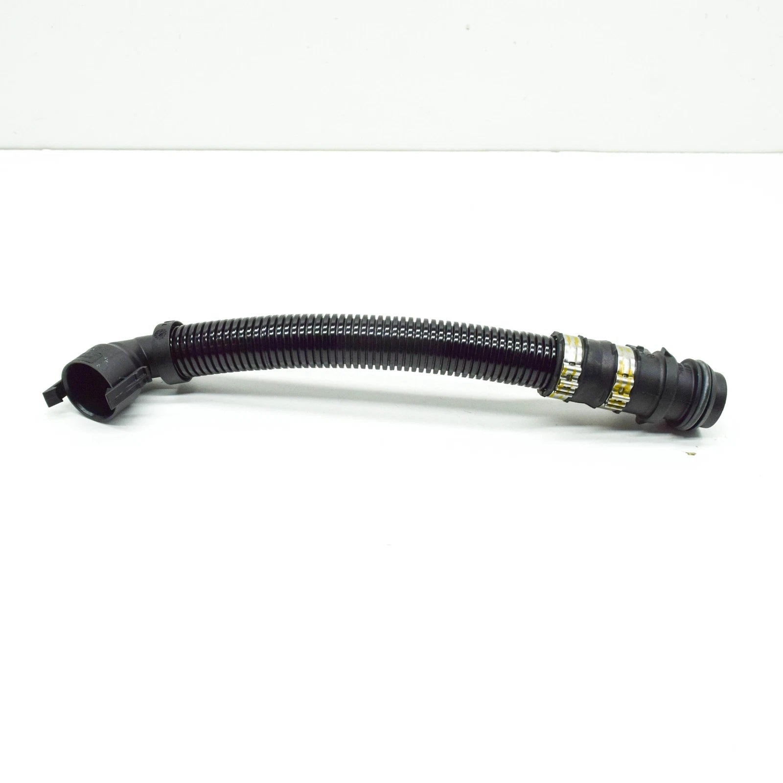 NEW BMW 1 F20 PIPE W HEATING ELEMENT 13718507386 ORIGINAL