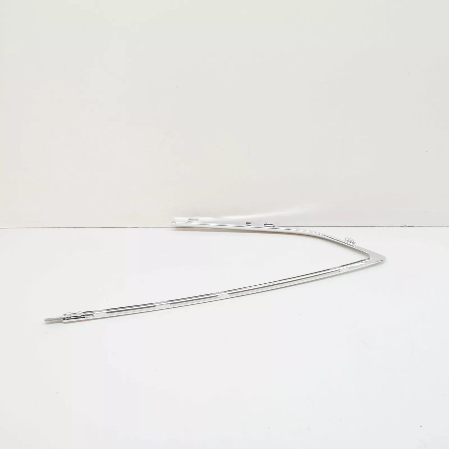 NEW AUDI A5 8T REAR LEFT QUARTER WINDOW MOLDING 8T8853345A2ZZ