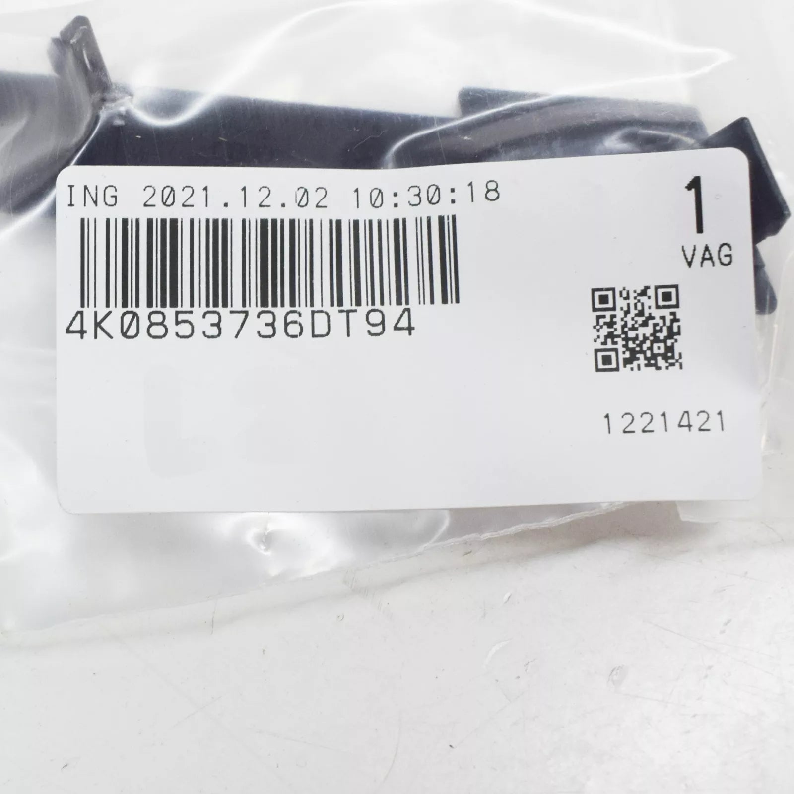 NEW AUDI RS6 C8 FRONT RADIATOR GRILLE BADGE 4K0853736DT94