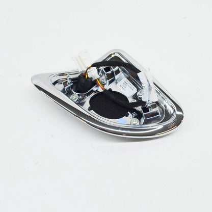 NEW MB GLE W167 FRONT RIGHT DOOR MIRROR TRIANGLE COVER A16772024057F24