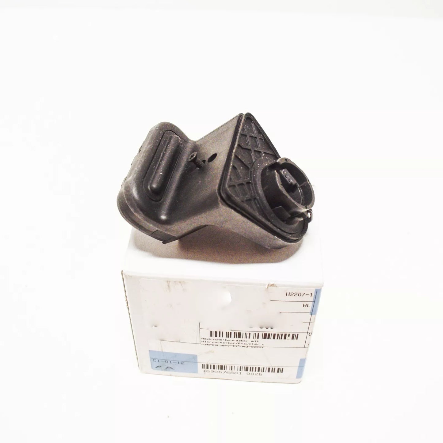 NEW BMW 5 E39 TOURING TAILGATE BOOT WINDOW BUTTON SWITCH 61318363631 ORIGINAL