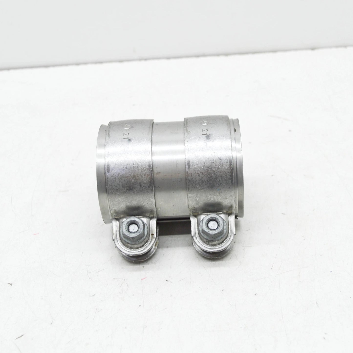 NEW AUDI A4 8W B9 EXHAUST PIPE CLAMP 8W0253141D