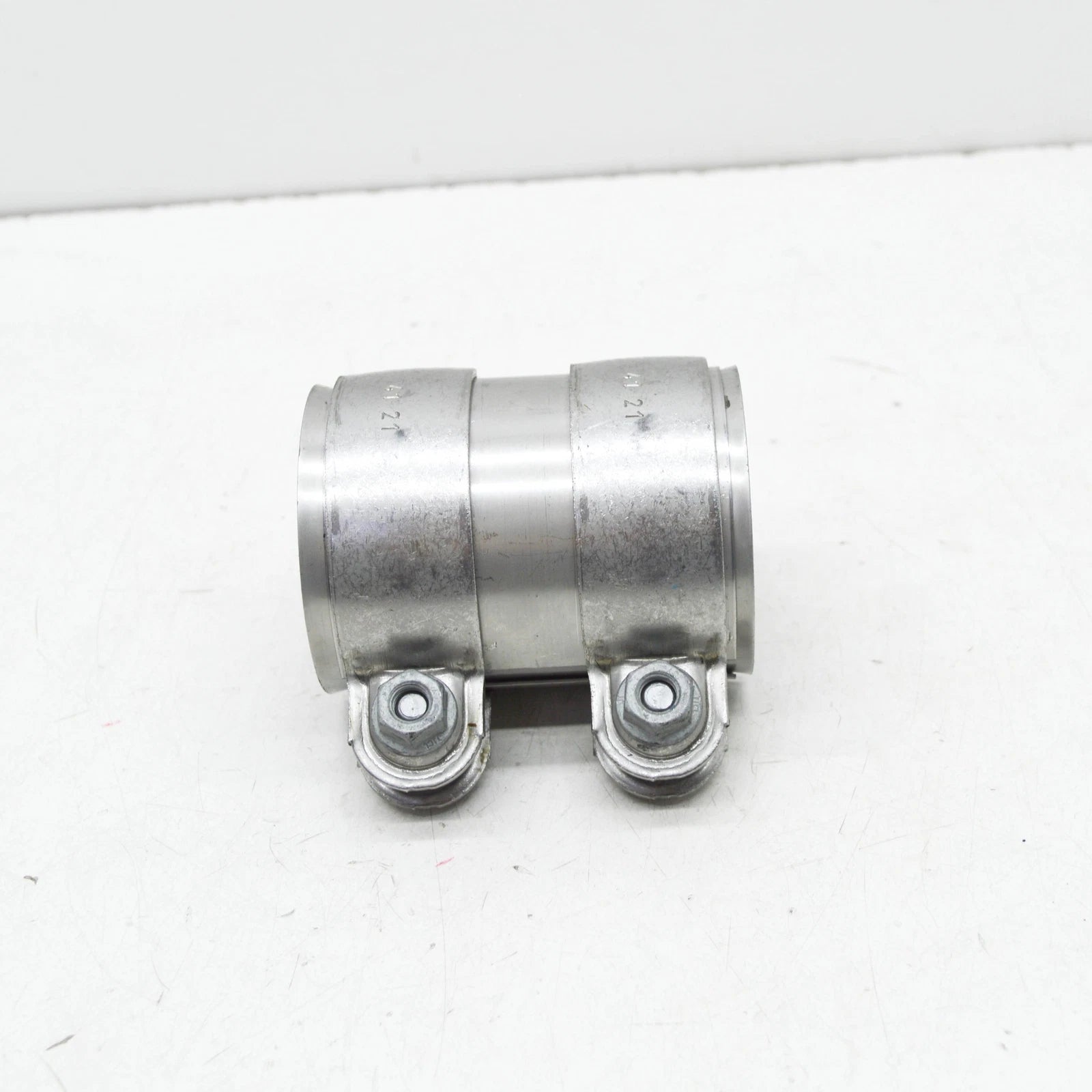 NEW AUDI A4 8W B9 EXHAUST PIPE CLAMP 8W0253141D