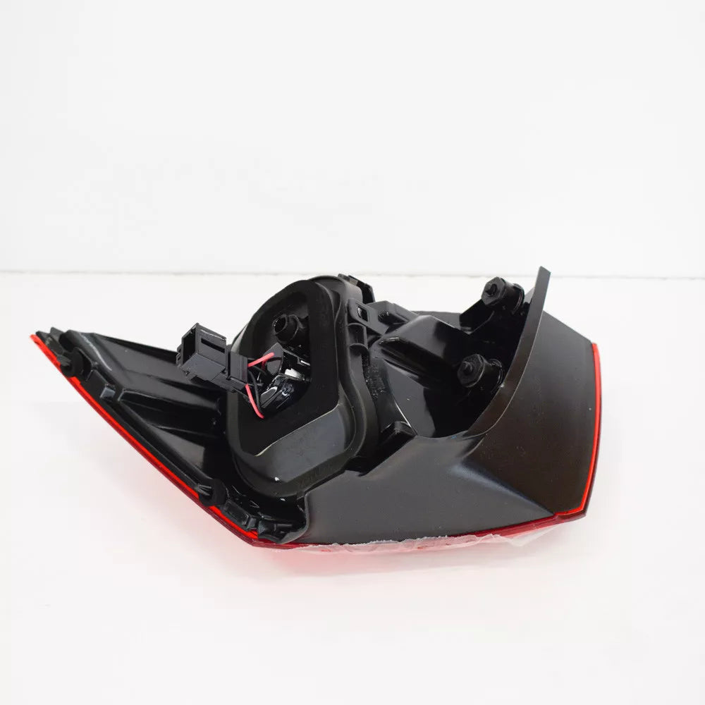 NEW VOLKSWAGEN GOLF MK7 REAR LEFT TAIL LIGHT 5G0945095M