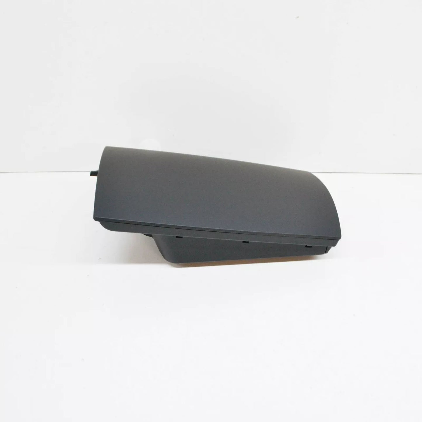 NEW BMW Z4 ROADSTER E85 REAR CENTER CONSOLE FLAP 51466978111 6978111 ORIGINAL