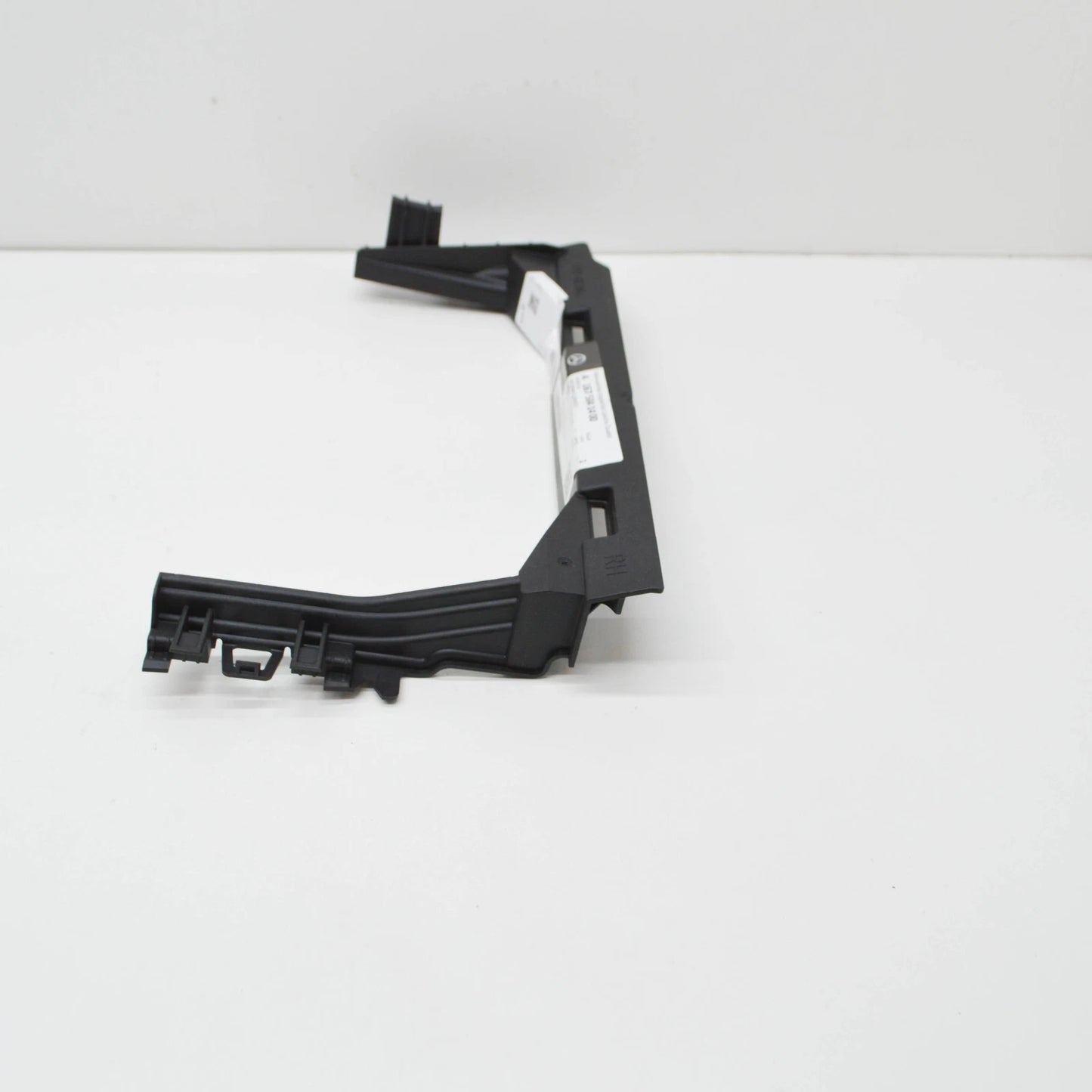NEW MERCEDES-BENZ GLE W167 RIGHT SIDE RADIATOR BRACKET MOUNT A1675041400