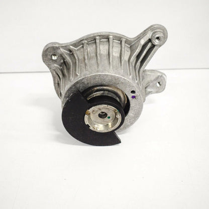 NEW MERCEDES BENZ C CLASS W205 LEFT SIDE ENGINE MOUNT A2052407600 ORIGINAL