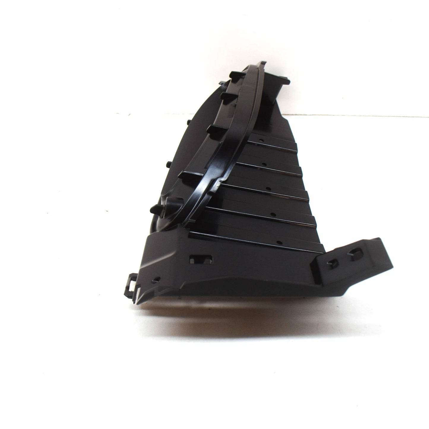 NEW MB E W213 REAR BUMPWR RIGHT EXHAUST TRIM PANEL AMG A2138855201