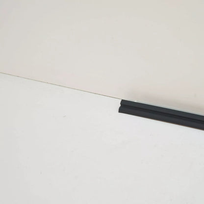 NEW MERCEDES-BENZ E W210 FRONT RIGHT DOOR BOTTOM COVER STRIP A2106907262