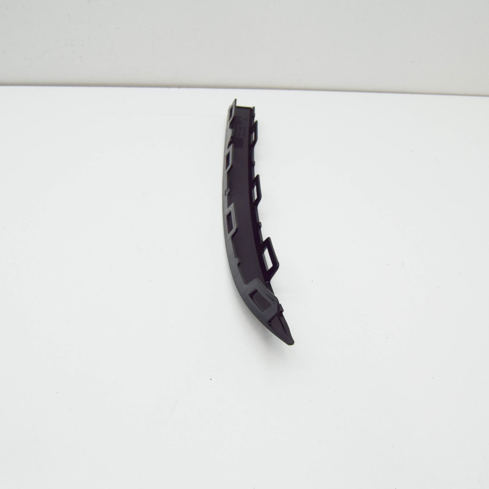 NEW AUDI E-TRON GEN REAR RIGHT BUMPER TRIM 4KE8078389B9 ORIGINAL