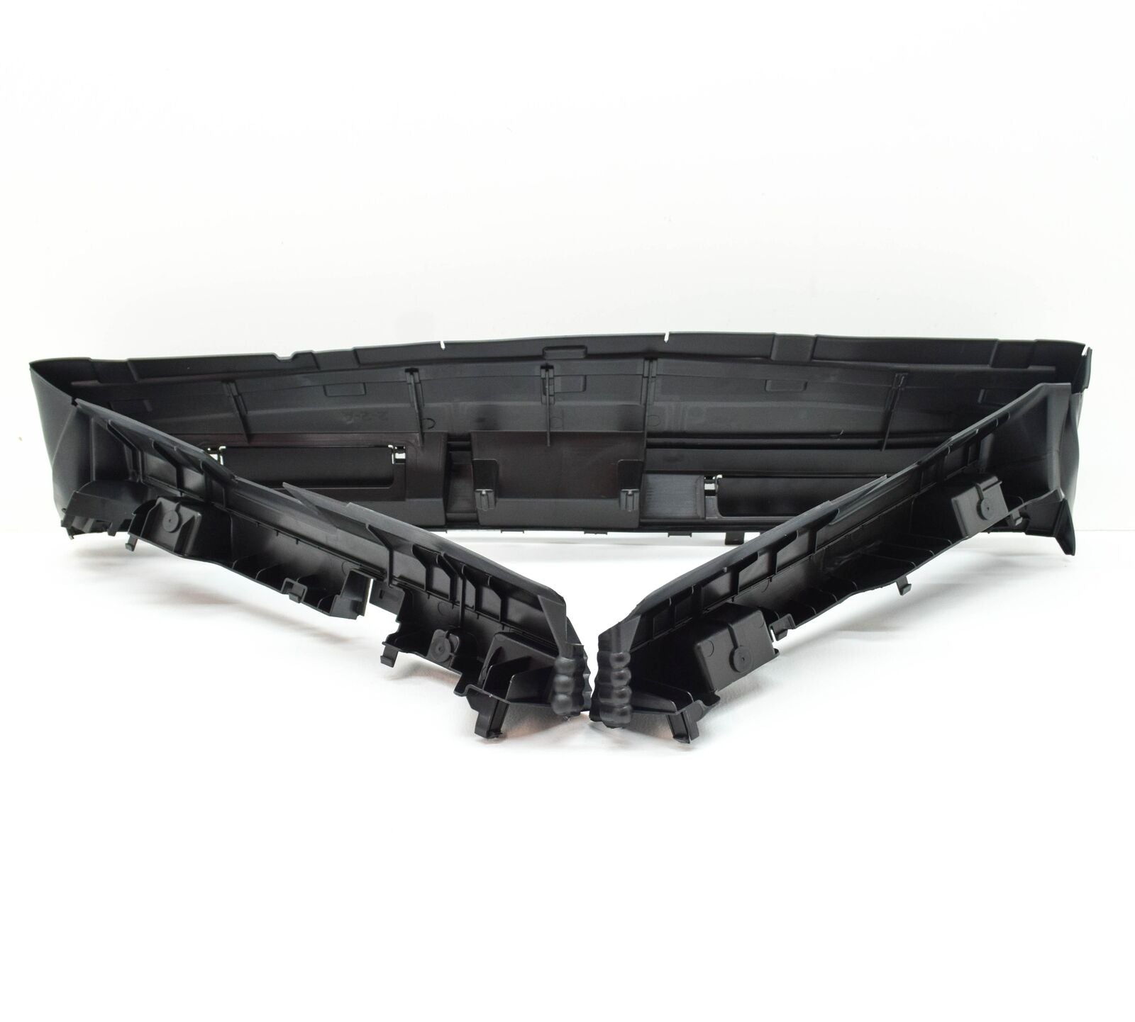 new mercedes-benz gla h247 radiator air duct segment a2475051200 original