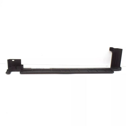 NEW BMW M4 F82 RADIATOR LOWER SEAL TRIM 17117848789 7848789 2016 ORIGINAL