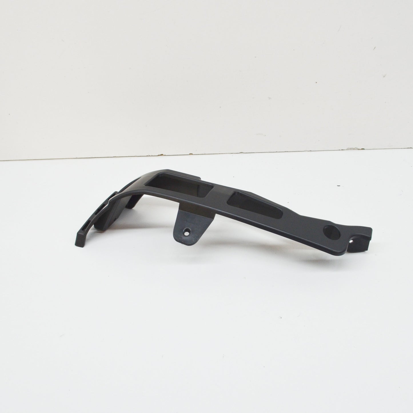 new mb a w176 front bumper right side mounting rail a1768852200 original