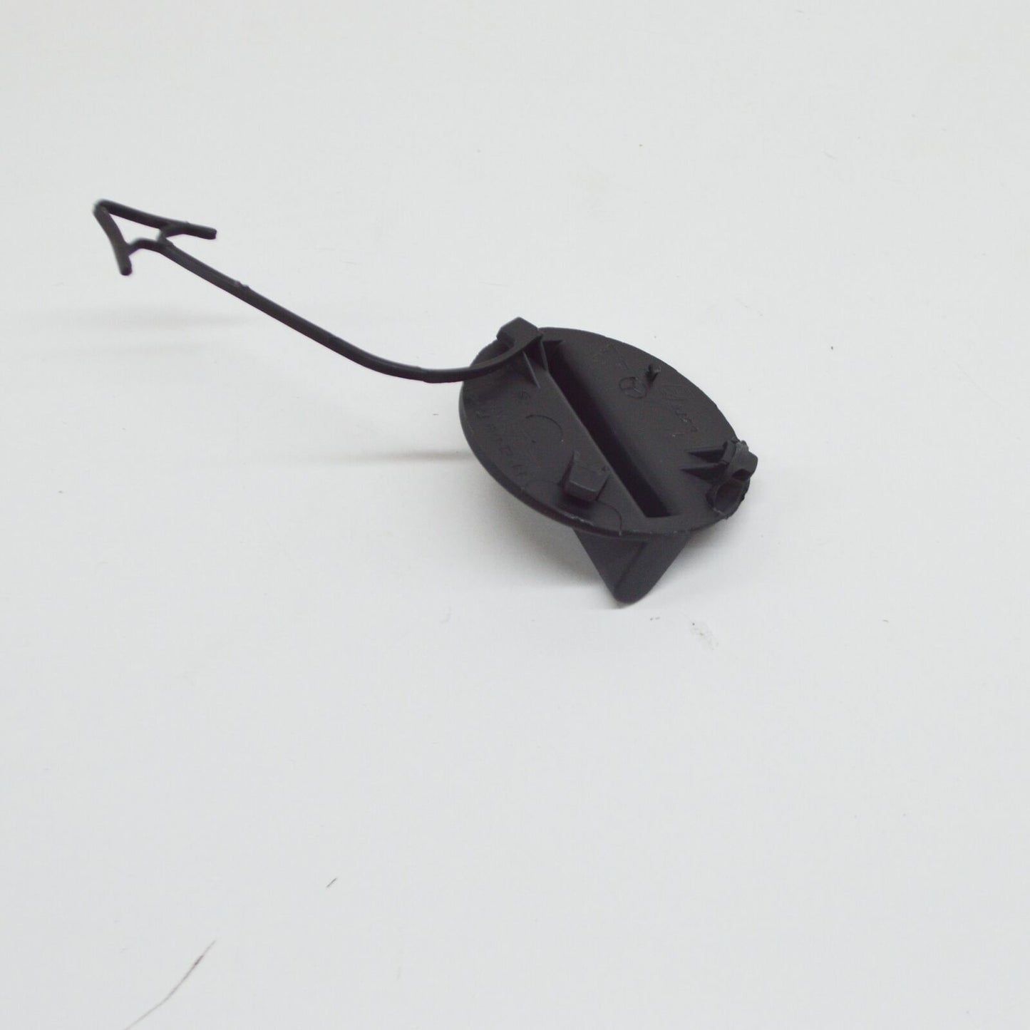 NEW MERCEDES-BENZ VITO W639 FRONT BUMPER TOW EYE COVER A00088502239B51 ORIGINAL