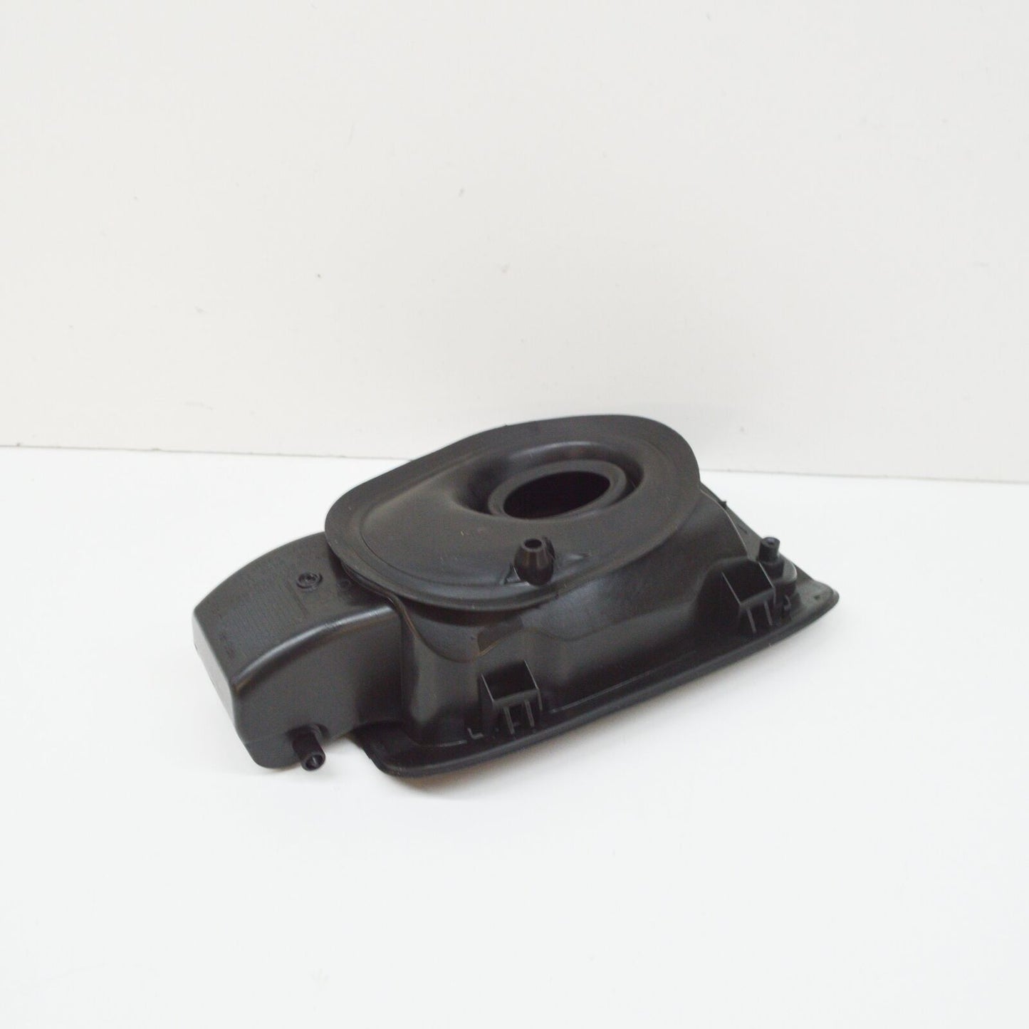 NEW AUDI A7 SPORTBACK 4G FUEL FILLER INSERT 4G8809906H ORIGINAL