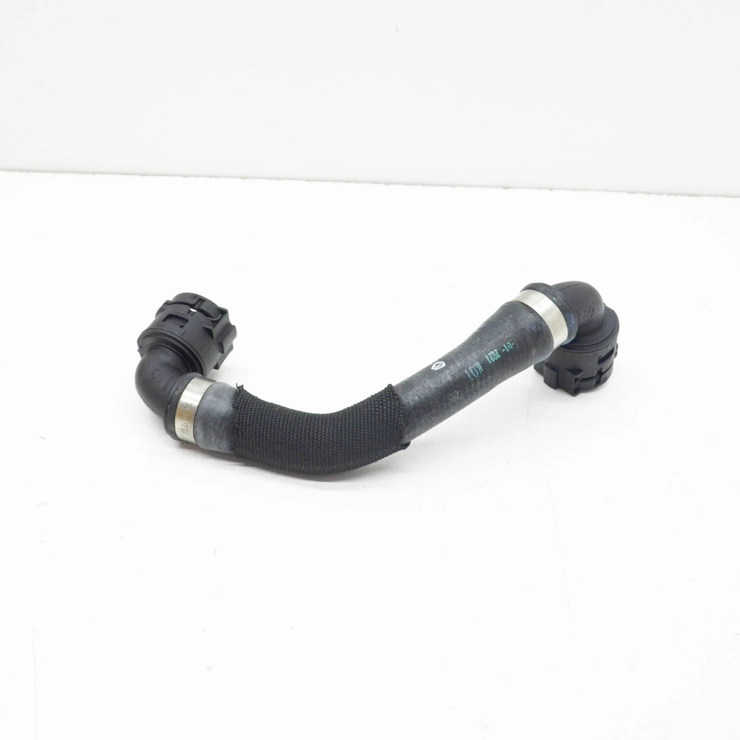 NEW BMW 5 G30 LEFT COOLANT WATER RADIATOR HOSE 17128602677 ORIGINAL