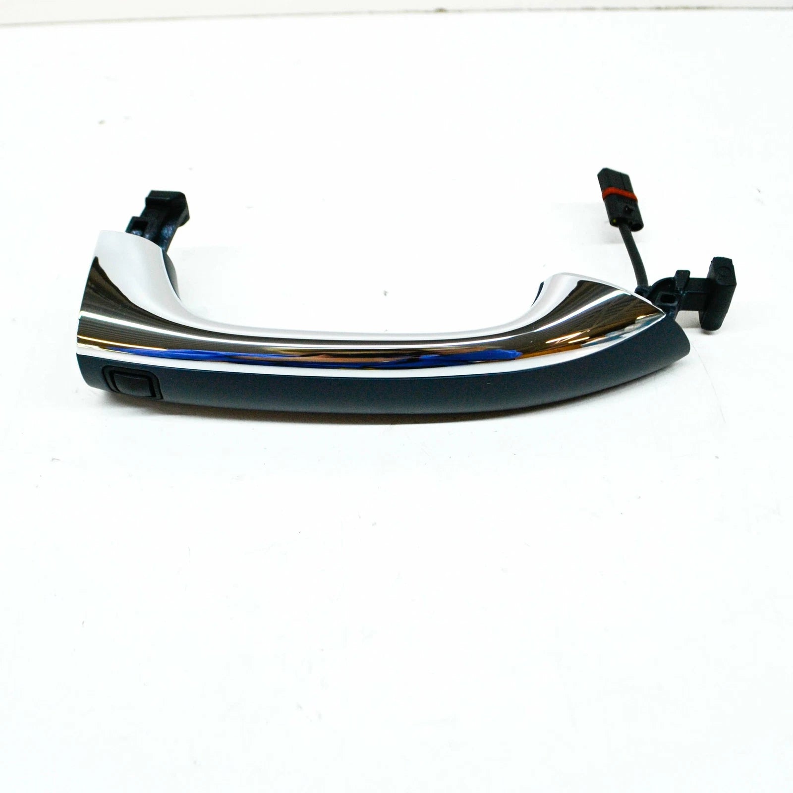 NEW MB M W164 FRONT RIGHT DOOR EXTERIOR HANDLE A1647600470649999 ORIGINAL