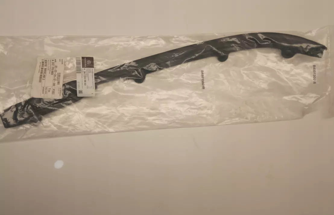 NEW MERCEDES-BENZ GLB X247 FRONT RIGHT DOOR COVER STRIP A2477209803 ORIGINAL