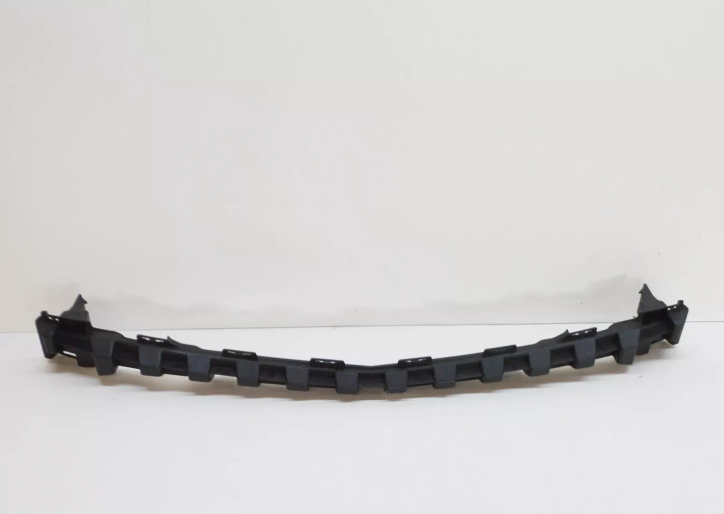 NEW MERCEDES-BENZ C-CLASS W204 FRONT BUMPER LOWER BRACKET A2048852765 ORIGINAL