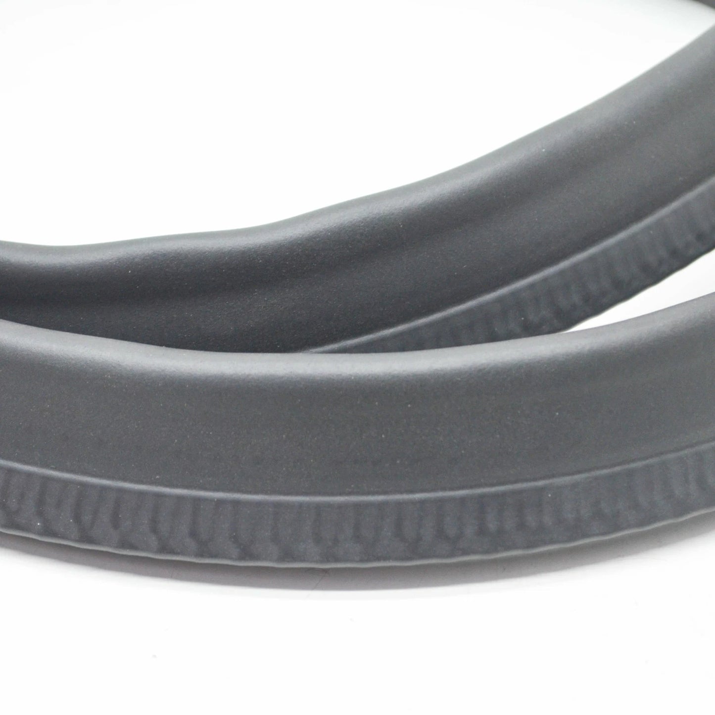 NEW MERCEDES-BENZ E W213 ENGINE BONNET HOOD RUBBER SEAL A2138870098