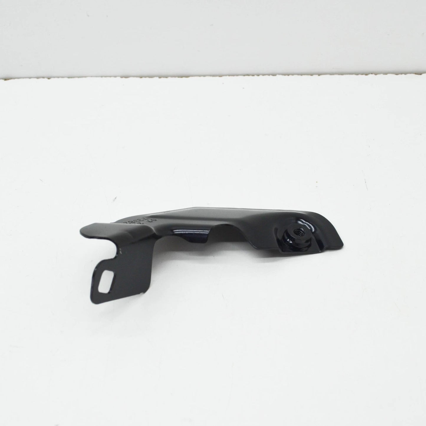 NEW BMW M4 COUPE G82 FRONT RIGHT FENDER SIDE BRACKET 41007488120 ORIGINAL