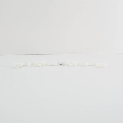 NEW MERCEDES-BENZ C W204 LEFT ROCKER MOULDING MOUNT BRACKET A2046980162 ORIGINAL