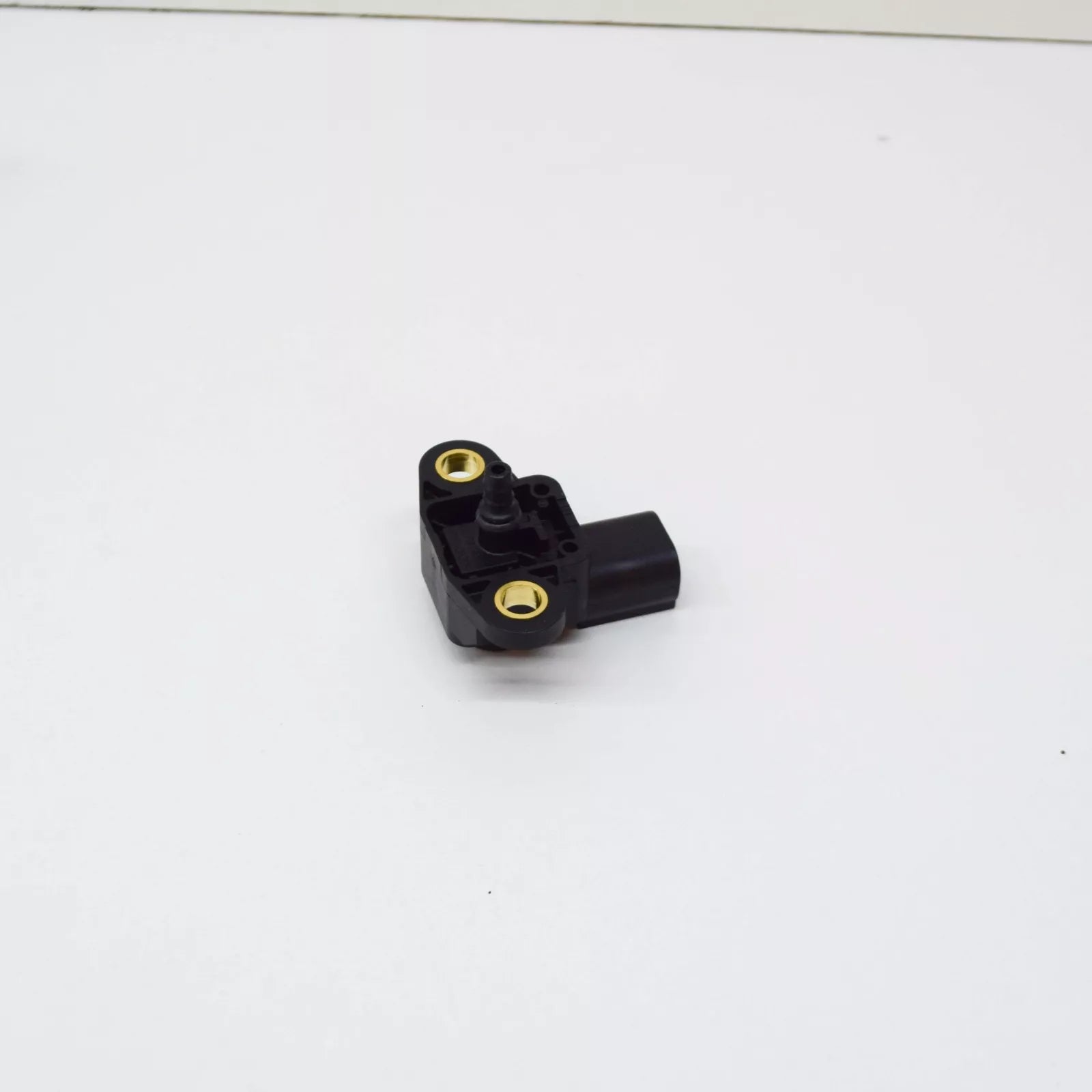 NEW MERCEDES-BENZ SPRINTER 906 MAP PRESSURE SENSOR A0101537228