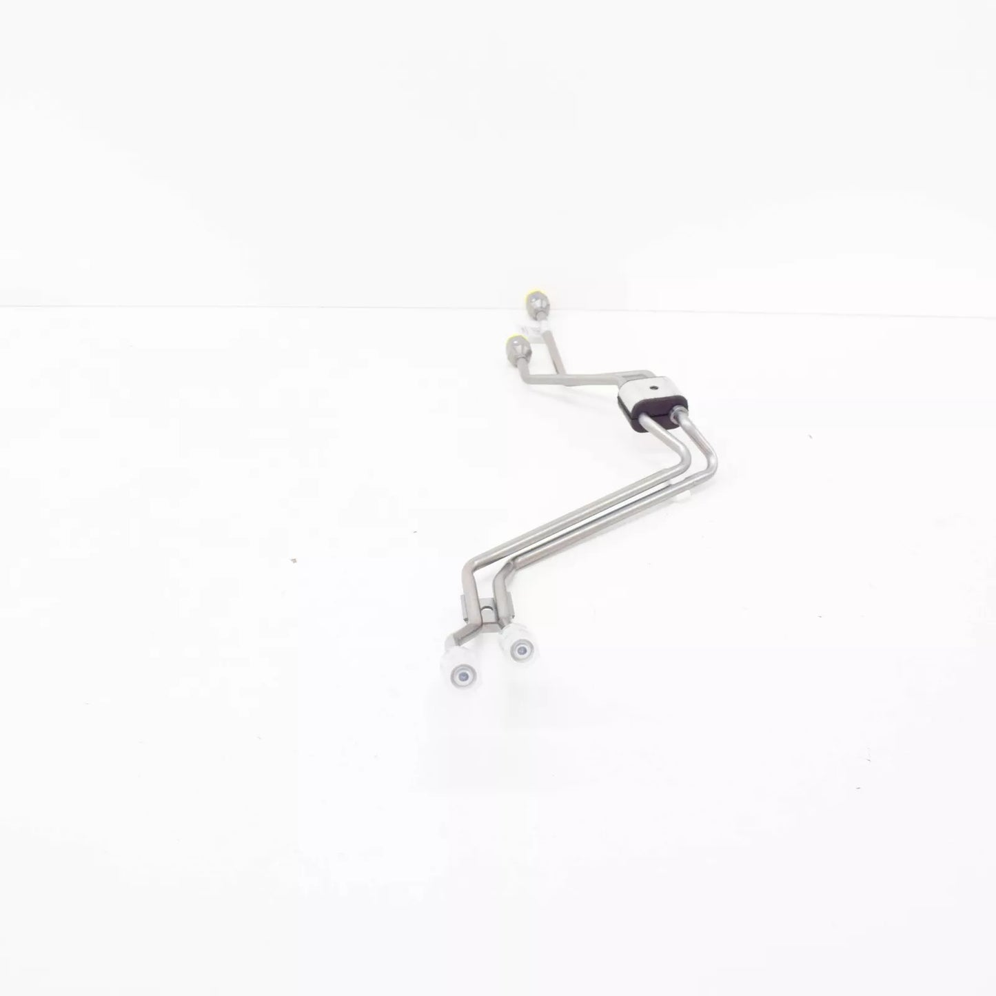 NEW BMW 5 E60 REAR DYNAMIC DRIVE PRESSURE HOSE 37136766231 6766231 ORIGINAL