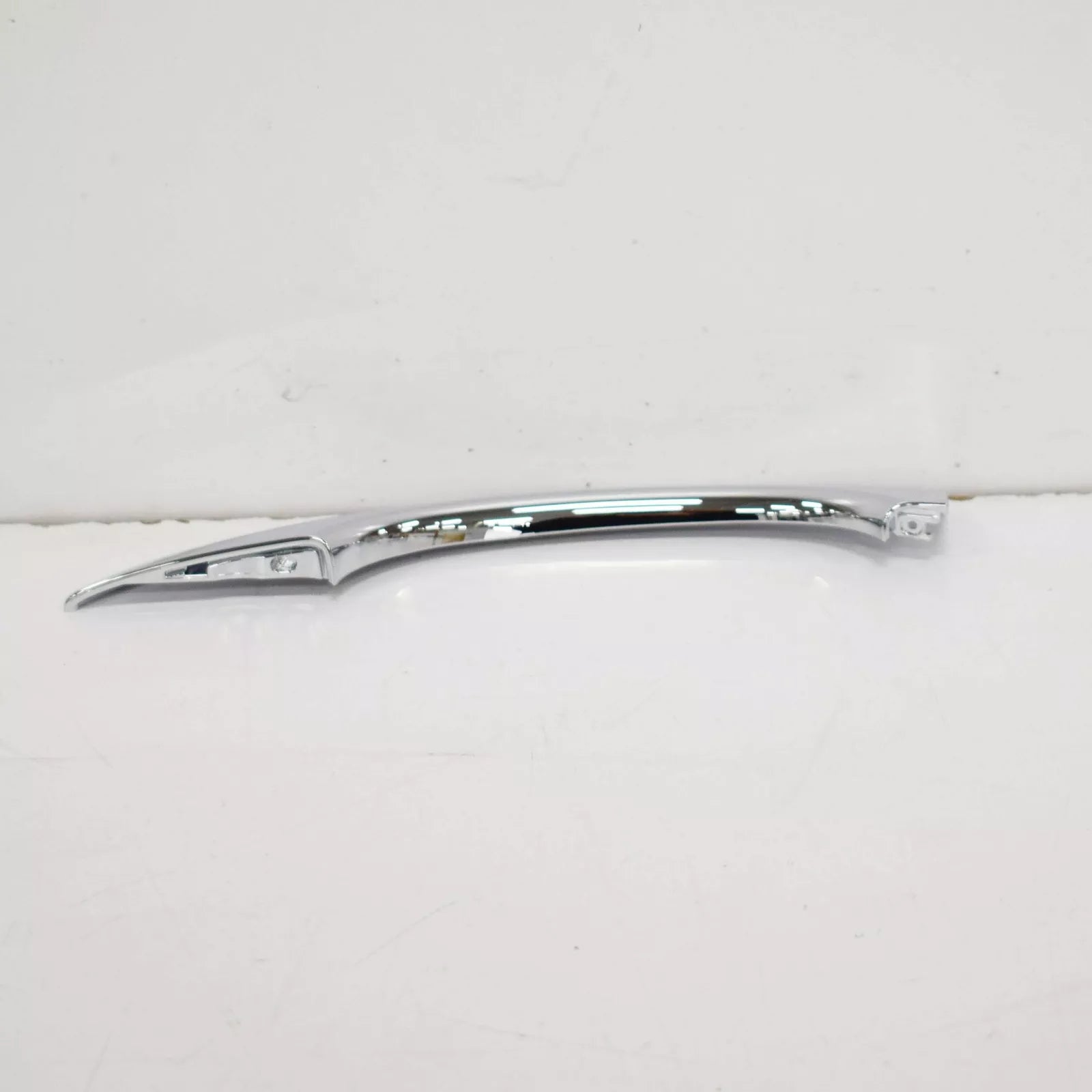 NEW AUDI Q5 8R FRONT RIGHT DOOR HANDLE TRIM 8R0837240 2ZZ ORIGINAL