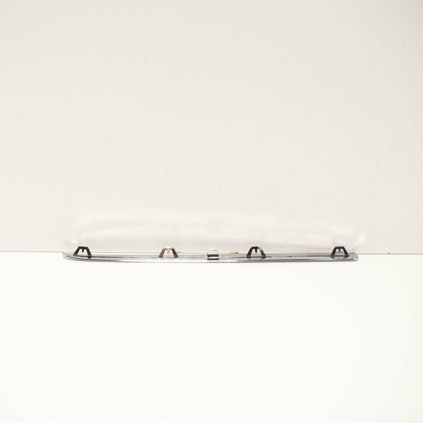 NEW MB GLA X156 RADIATOR GRILLE SHELL LEFT TOP TRIM A1568850921 ORIGINAL